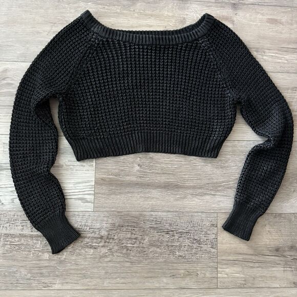 2b BCBG Cropped Sweater Women’s Black Cable Knit Mineral Washed - Picture 1 of 8